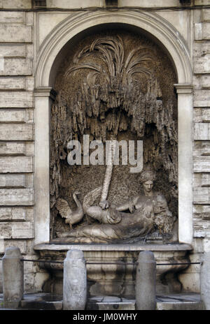 Die vier Brunnen (Quattro Fontane) 1588-1593.  Die Goddes Juno, das Symbol der Strenghth von Domenico Fontana (1543-1607). Rom, Italien. Stockfoto