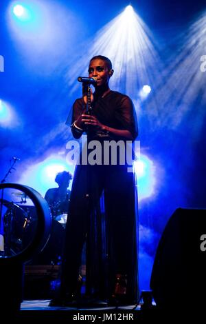 Skye Edwards der englischen elektronische Band Morcheeba abgebildet auf der Bühne, wie sie im Circolo Magnolia Segrate in Mailand, Italien (Foto: Roberto Finizio / Pacific Press) Stockfoto