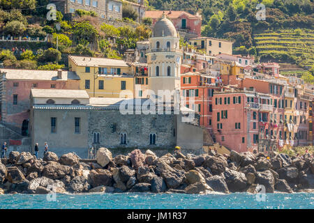 Teil des Dorfes von Vernazza La Spezia, Cinque Terre, Ligurien, Italien Stockfoto