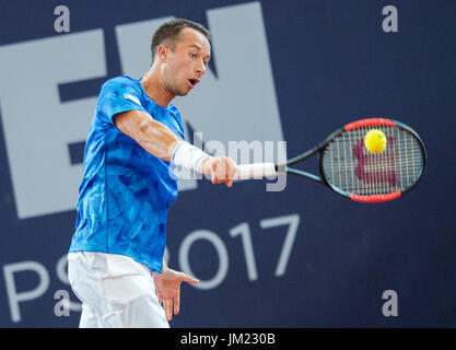 Hamburg, Deutschland. 25. Juli 2017. Philipp Kohlschreiber Deutschlands spielen gegen Andrey Rublev Russlands in der ersten Runde des Herren Einzel bei den Tennis ATP-Tour German Open in Hamburg, Deutschland, 25. Juli 2017. Foto: Daniel Bockwoldt/Dpa/Alamy Live News Stockfoto
