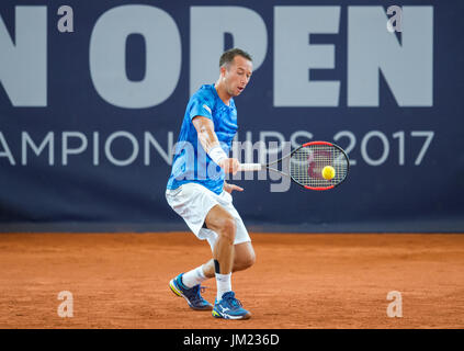 Hamburg, Deutschland. 25. Juli 2017. Philipp Kohlschreiber Deutschlands spielen gegen Andrey Rublev Russlands in der ersten Runde des Herren Einzel bei den Tennis ATP-Tour German Open in Hamburg, Deutschland, 25. Juli 2017. Foto: Daniel Bockwoldt/Dpa/Alamy Live News Stockfoto
