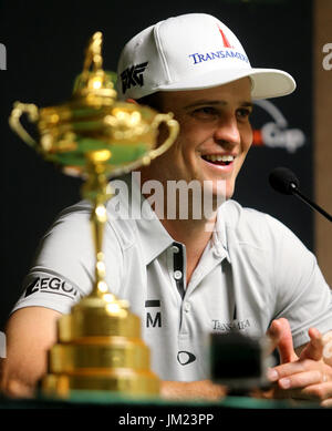 Silvis, Iowa, USA. 10. Juli 2017. Ehemalige John Deere Classic Champion Zach Johnson Antworten, die Fragen im Medienraum mit dem Ryder Cup, Dienstag, 11. Juli 2017, vor seiner Praxis Runden in der Nähe spielen beim TPC Deere Run in Silvis. Bildnachweis: John Schultz/Quad-Stadt-Zeiten / ZUMA Draht/Alamy Live News Stockfoto