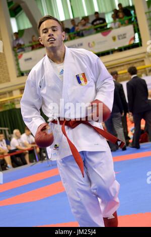 Wroclaw, Polen. 25. Juli 2017. Welt Spiele 2017, Karate-Wettbewerb, Kumite Herren 67kg Finale Goldmedaille kämpfen in Wroclaw, Polen. Im Bild: der Gewinner Steven Dacosta aus Frankreich. Bildnachweis: Bartolomeus Magierowski/Alamy Live-Nachrichten. Stockfoto