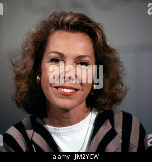 Deutsch österreichischen Fictitious character Gaby Dohm, Deutschland 1980er Jahre. Die deutsche Schauspielerin Gaby Dohm, Deutschland der 80er Jahre. Stockfoto