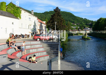 Fluss Erlauf, Altstadt, am Flussufer, Scheibbs, Mostviertel, Niederösterreich, Niederösterreich, Österreich Stockfoto