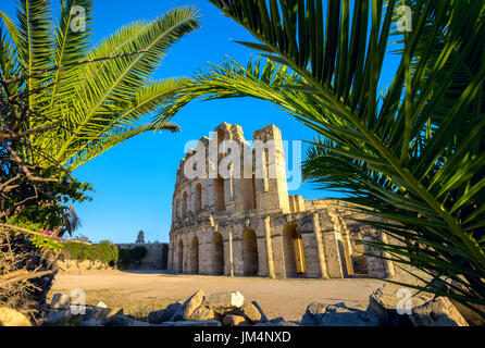 Alten römischen Amphitheater in El Djem. Mahdia Governorate, Tunesien, Nordafrika Stockfoto