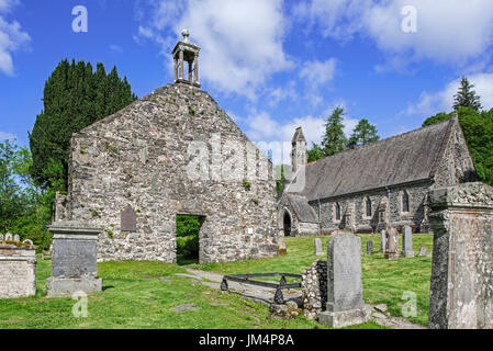 Alte und neue Pfarrkirche Balquhidder und Kirkyard, letzte Ruhestätte von Robert Roy MacGregor, Stirling, Schottland, UK Stockfoto