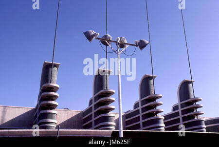 Der Art déco-Fassade des Pan Pacific Auditorium in Los Angeles, bevor es abgerissen wurde weg für eine Wohnung zu machen. Stockfoto