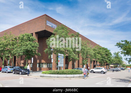 Milton Keynes zentrale Bibliotheksgebäude, sächsische Gate East, Milton Keynes, Buckinghamshire, England, Vereinigtes Königreich Stockfoto