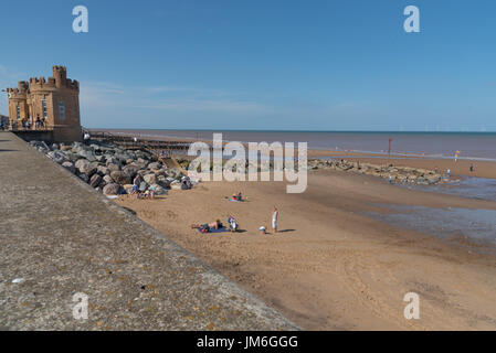 Withernsea direkt am Meer Stockfoto