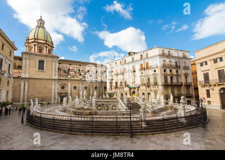 Fontana Pretoria in Palermo, Sizilien, Italien Stockfoto