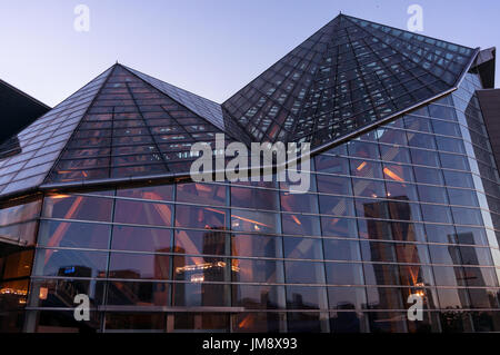 Shenzhen Concert Hall, Details, entworfen vom Architekten Arata Isozaki, in der Provinz Guangdong, China Stockfoto