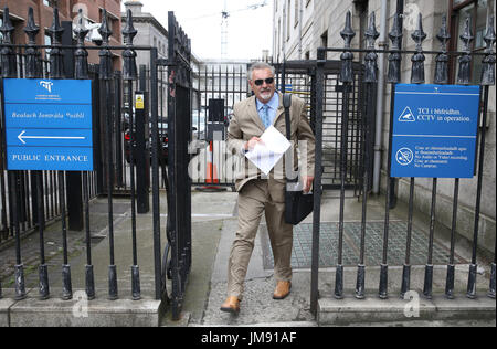 Ian Bailey und der Court of Appeal in Dublin nach seinem Urteil über seine gescheiterte Klage gegen den Staat über Sophie Toscan du Plantier Mord Anfrage. Stockfoto