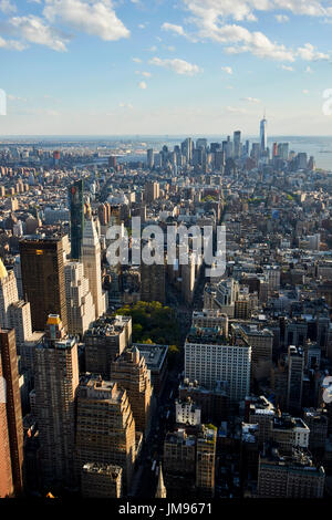 Luftaufnahme von Midtown und lower Manhattan aus dem Empire State building von New York City USA Stockfoto