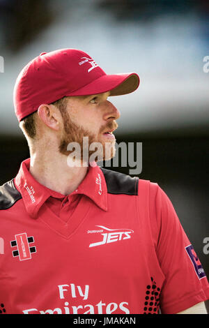 Leeds, Großbritannien. 26. Juli, 2017. Graham Clark (Durham Jets) während der Natwest T20 Blast Spiel zwischen Yorkshire Wikinger v Durham Jets am Mittwoch, den 26. Juli 2017. Foto von Mark P Doherty. Credit: Gefangen Light Fotografie begrenzt/Alamy leben Nachrichten Stockfoto