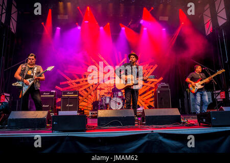 Vancouver, Kanada. 25. Juli 2017. Mitternacht-Shine Band führen Sie an der Trommel ist Calling Festival, Kanada 150 + Event, Larwill Park, Vancouver, British Columbia, Kanada. Bildnachweis: Michael Wheatley/Alamy Live-Nachrichten Stockfoto