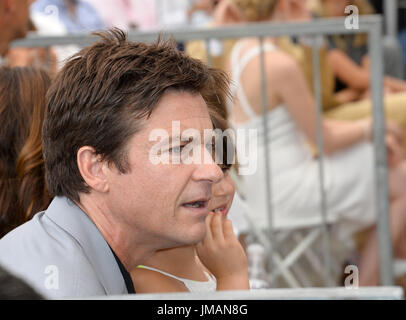 Los Angeles, USA. 26. Juli 2017. LOS ANGELES, CA. 26. Juli 2017: Schauspieler Jason Bateman auf dem Hollywood Walk of Fame Star Ceremony Ehren Schauspieler Jason Bateman. Bildnachweis: Sarah Stewart/Alamy Live-Nachrichten Stockfoto