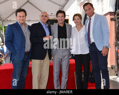 Los Angeles, USA. 26. Juli 2017. Jason Bateman Star 031 Jeffrey Tambor, Will Arnett Jason Bateman geehrt mit einem Stern auf dem Hollywood Walk of Fame in Los Angeles. 26. Juli 2017. Bildnachweis: Longifilis/USA/Alamy Live-Nachrichten Stockfoto