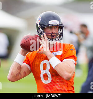 Bourbonnais, Illinois, USA. 27. Juli 2017. -Chicago Bären #8 Mike Glennon bereitet für einen Pass während des Trainingslagers auf dem Campus der Olivet Nazarene University, Bourbonnais, IL. Bildnachweis: Csm/Alamy Live-Nachrichten Stockfoto