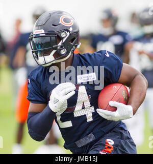 Bourbonnais, Illinois, USA. 27. Juli 2017. -Chicago Bären #24 Jordan Howard in Aktion während des Trainingslagers auf dem Campus der Olivet Nazarene University, Bourbonnais, Il Credit: Csm/Alamy Live News Stockfoto