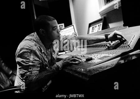 Dr. Dre son Curtis Young aka Hood Surgeon exklusives Studio-Portrait Los Angeles. Stockfoto