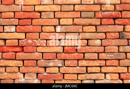 Alten roten Backsteinmauer in Venedig, Italien Stockfoto