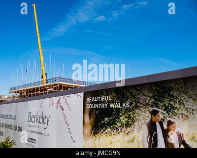 Taplow Riverside, New Housing Development, neben der Themse, Maidenhead, Berkshire, England, Großbritannien, GB Stockfoto