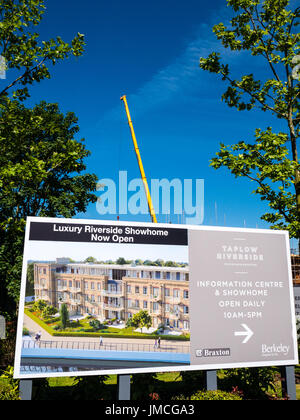 Taplow Riverside, New Housing Development, neben der Themse, Maidenhead, Berkshire, England, Großbritannien, GB Stockfoto