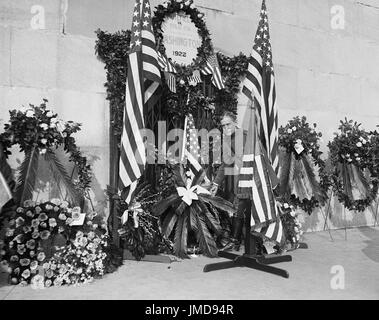 George Washington Geburtstag Feier, Washington Memorial, Washington DC, USA, Harris & Ewing, 22. Februar 1922 Stockfoto