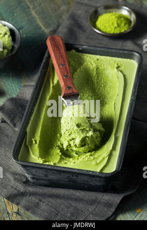 Hausgemachte Grean Tee Matcha Eis verzehrfertige Stockfoto