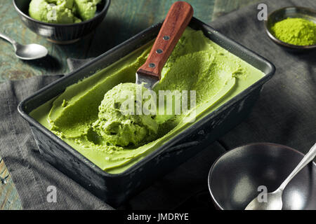 Hausgemachte Grean Tee Matcha Eis verzehrfertige Stockfoto