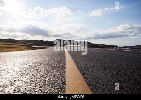 Autobahn in der chinesischen Provinz Innere Mongolei Stockfoto