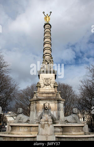 EUROPA, FRANKREICH, PARIS, LEGEN DU CHÂTELET, GOLDENER ENGEL SPALTE Stockfoto