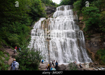 Reise an den Wasserfällen Herisson, Menetrux-En-Joux Jura, Frankreich Stockfoto