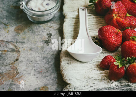 Erdbeeren für Marmelade Stockfoto