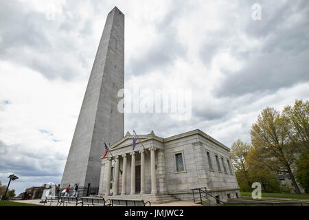 Bunker Hill Monument und Besucher Zentrum Rassen hill Charlestown Boston USA Stockfoto