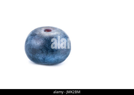 Heidelbeere. Frische Beeren isoliert auf weißem Hintergrund. Stockfoto
