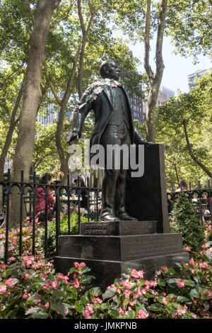 Statue von Benito Juarez, Bryant Park, New York Stockfoto