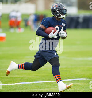 Bourbonnais, Illinois, USA. 27. Juli 2017. -Chicago Bären #24 Jordan Howard in Aktion während des Trainingslagers auf dem Campus der Olivet Nazarene University, Bourbonnais, IL. Bildnachweis: Csm/Alamy Live-Nachrichten Stockfoto