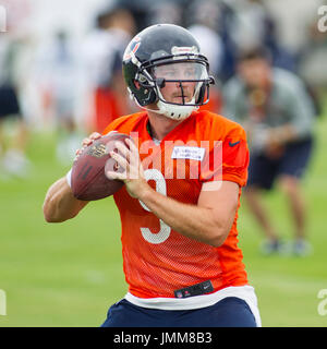 Bourbonnais, Illinois, USA. 27. Juli 2017. -Chicago Bears Quarterback #9 Connor Shaw bereitet für einen Pass während des Trainingslagers auf dem Campus der Olivet Nazarene University, Bourbonnais, IL. Bildnachweis: Csm/Alamy Live-Nachrichten Stockfoto