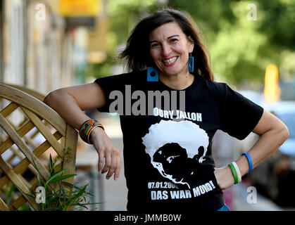 Kreuzberg, Berlin, Deutschland. 28. Juli 2017. Die Zustand-Vorsitzende der Hiphop-Party "Urbane sterben", Niki Drakos, Kreuzberg, Berlin, Deutschland, 28. Juli 2017 entnehmen. Foto: Britta Pedersen/Dpa-Zentralbild/Dpa/Alamy Live News Stockfoto