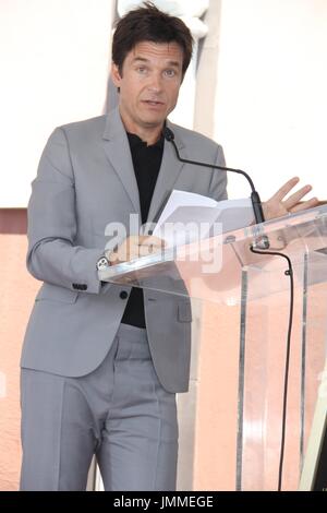 Hollywood, Kalifornien, USA. 26. Juli 2017. I15914CHW. Jason Bateman wohlwollend mit Stern auf dem Hollywood Walk Of Fame.6533 Hollywood Boulevard vor dem Hudson Apartments, Hollywood, Kalifornien, USA.07/26/2017.JASON BATEMAN. © Clinton H.Wallace/Photomundo International / Fotos Inc Credit: Clinton Wallace/Globe Fotos/ZUMA Draht/Alamy Live-Nachrichten Stockfoto