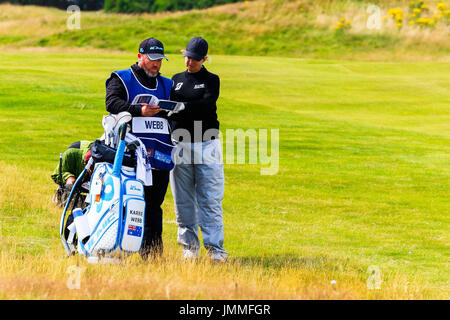 Irvine, Schottland. 28. Juli 2017. Am zweiten Tag der Ladies Scottish Open Championship Dundonald Links, Irvine, Ayrshire, Schottland, das Wetter Tests mit starken blieb, Winden Windböen bis zu 25 km/h. Als die Spieler kämpften um ihre Golfball kontrollieren, die einige guten Noten geschrieben wurden und die Führer allmählich mit Summen von 4, 5 und 6 unter für die ersten beiden Runden. Bildnachweis: Findlay/Alamy Live-Nachrichten Stockfoto