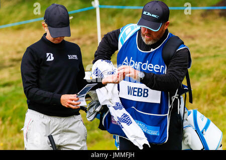 Irvine, Schottland. 28. Juli 2017. Am zweiten Tag der Ladies Scottish Open Championship Dundonald Links, Irvine, Ayrshire, Schottland, das Wetter Tests mit starken blieb, Winden Windböen bis zu 25 km/h. Als die Spieler kämpften um ihre Golfball kontrollieren, die einige guten Noten geschrieben wurden und die Führer allmählich mit Summen von 4, 5 und 6 unter für die ersten beiden Runden. Bildnachweis: Findlay/Alamy Live-Nachrichten Stockfoto