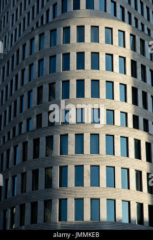 Berlin, Fassade des Sofitel Hotels, Gebäude, KurfŸrstendamm, Ku'damm, Straße, Deutschland Stockfoto