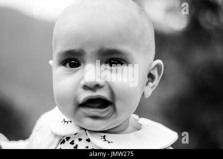 schwarz / weiss Portrait eines Babys Stockfoto