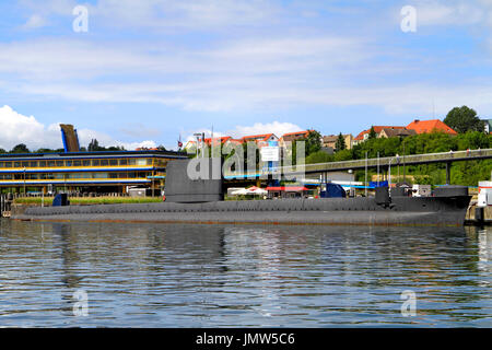 U-Boot in den Hafen, Sassnitz, Rügen-Insel, Mecklenburg-Western Pomerania, Deutschland, Europa Stockfoto