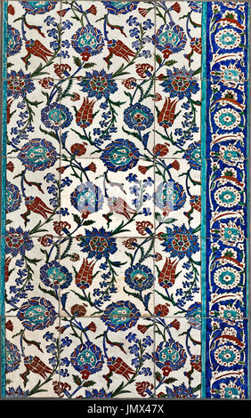 Benaki Museum of Islamic Art Iznik Panel 16.Jahrhundert, Athen, Griechenland Stockfoto