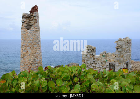 Die Ruinen von Copper Mine Punkt im Nationalpark, Insel Virgin Gorda, Britische Jungferninseln, Karibik Stockfoto