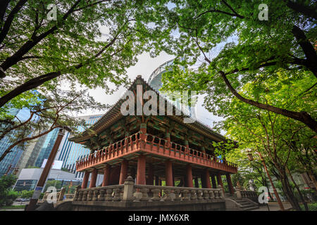 Bosingak Bell Pavillon am 19. Juni 2017 in Stadt von Seoul, Südkorea - Tourenziel Stockfoto